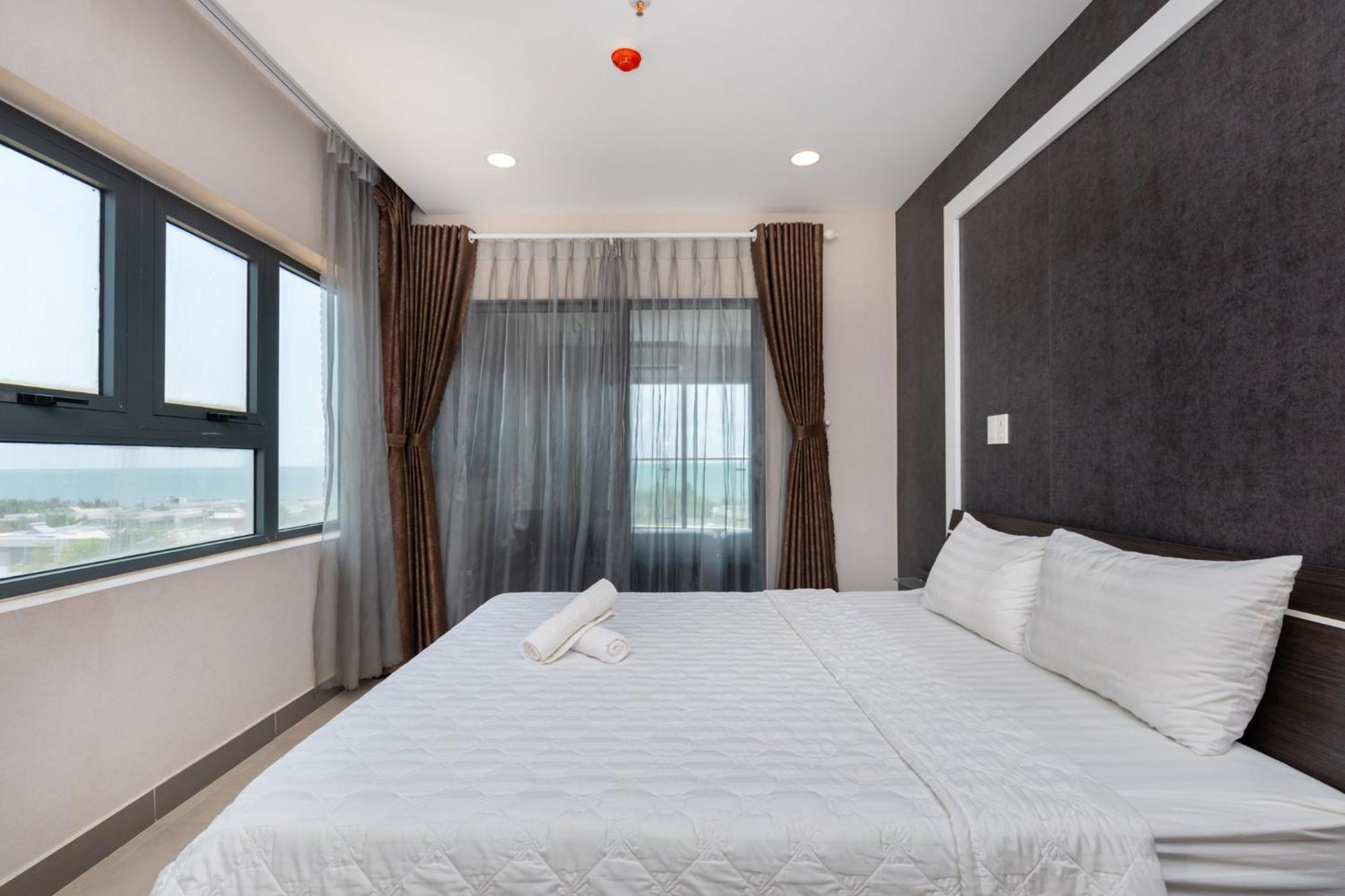 Aria Resort - BlueShaphire Căn hộ nghỉ dưỡng có hồ bơi và bãi tắm riêng Vung Tau Esterno foto