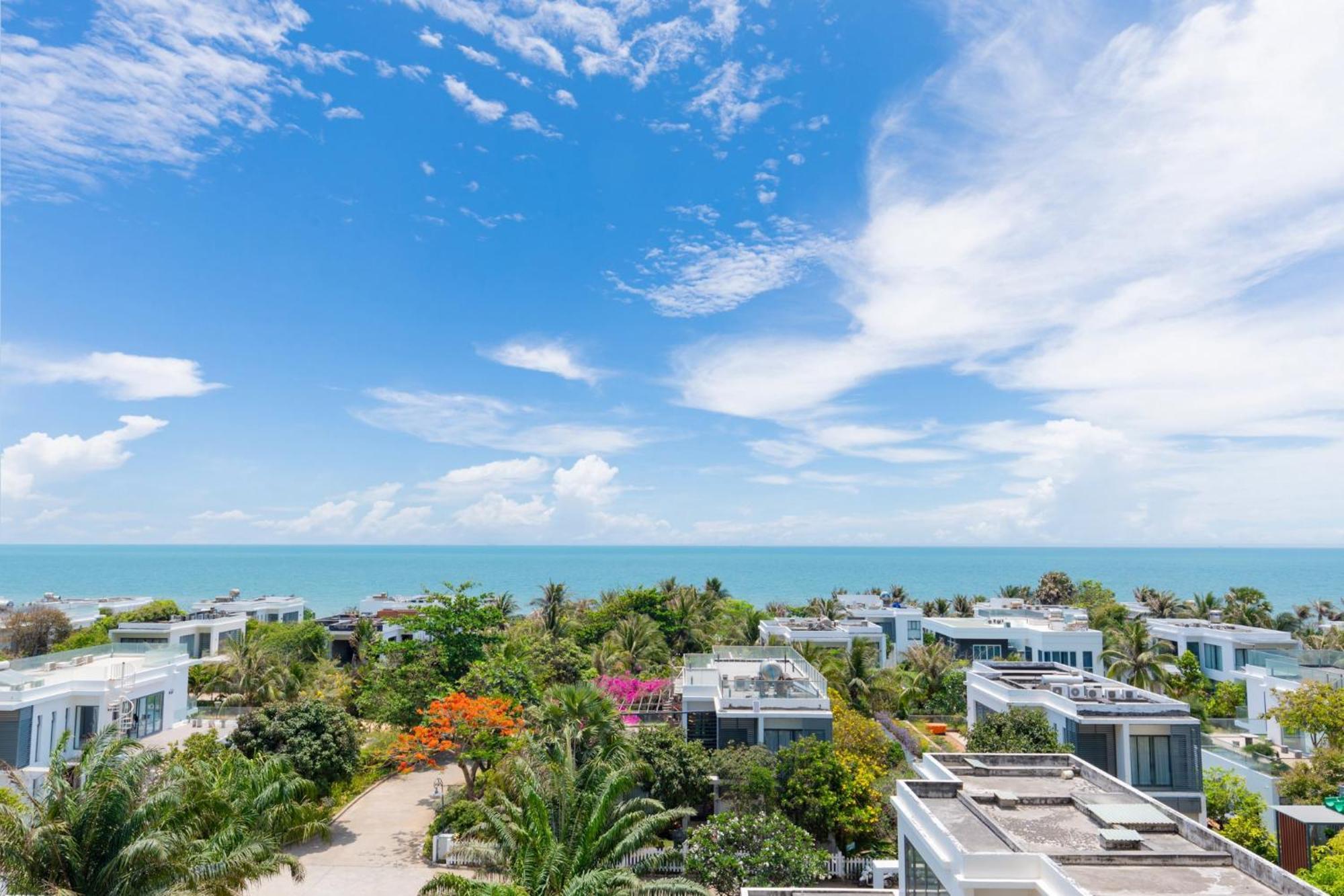 Aria Resort - BlueShaphire Căn hộ nghỉ dưỡng có hồ bơi và bãi tắm riêng Vung Tau Esterno foto