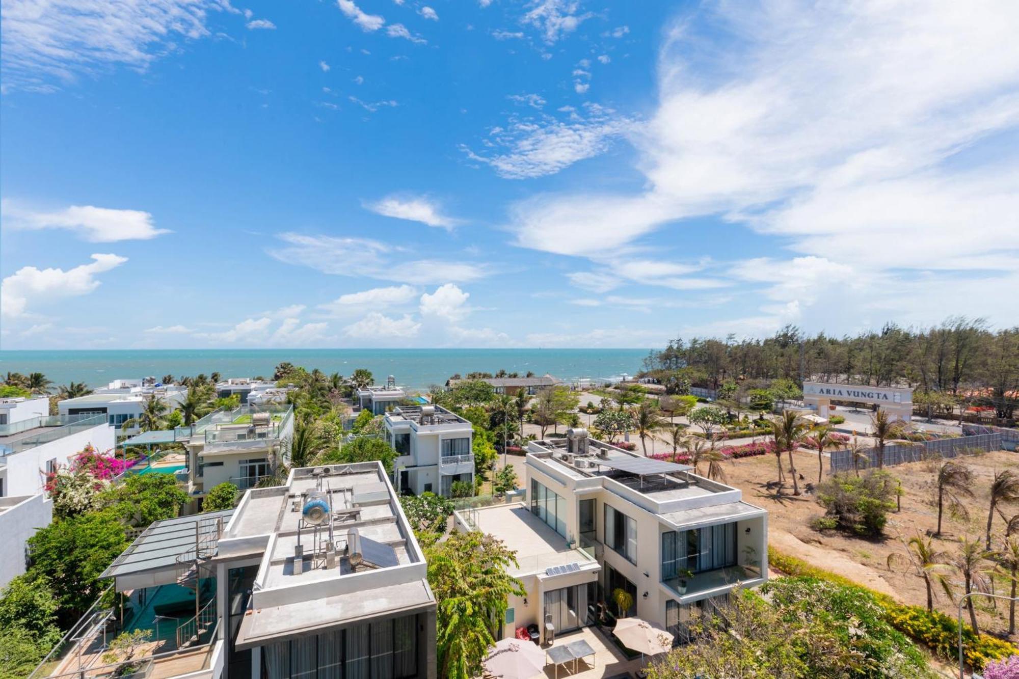 Aria Resort - BlueShaphire Căn hộ nghỉ dưỡng có hồ bơi và bãi tắm riêng Vung Tau Esterno foto